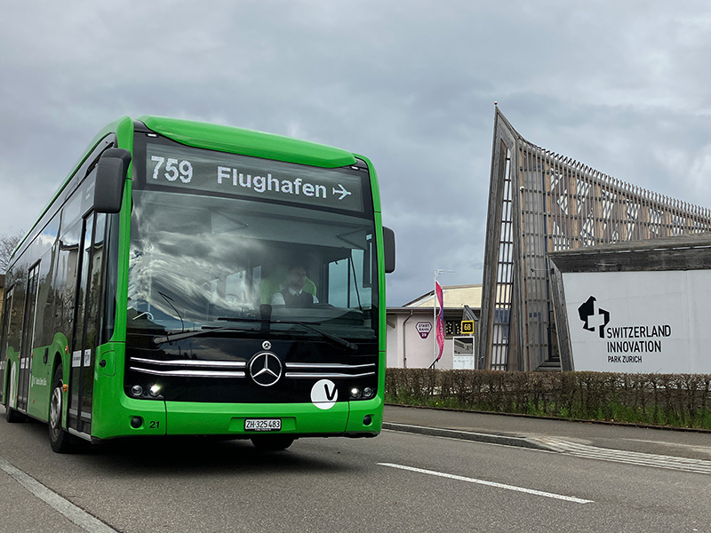 Elektrobus der VBG-Linie 759 beim Innovationspark in Dübendorf