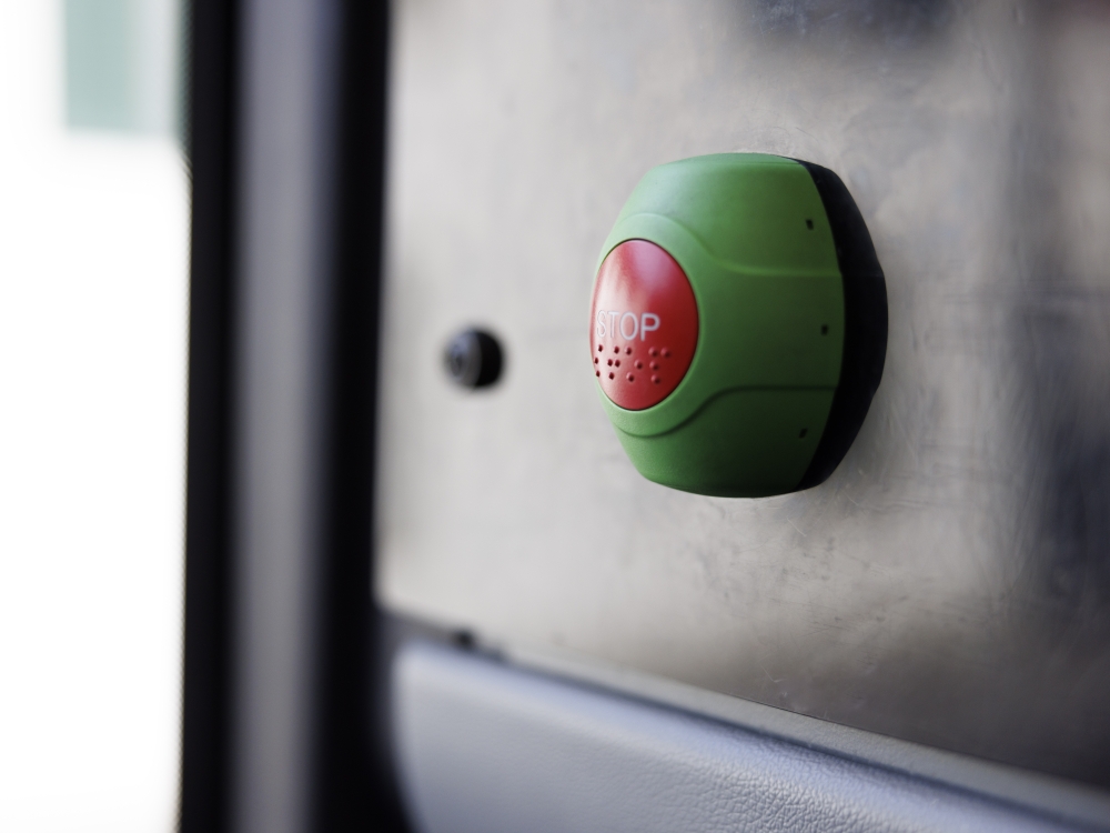 Stop-Knopf in einem VBG-Bus